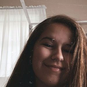 Meet your Posher, Arianna